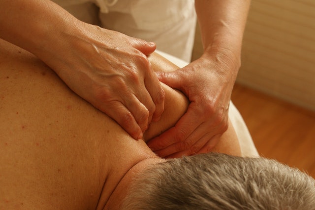 Chiropractic treatment and pain relief